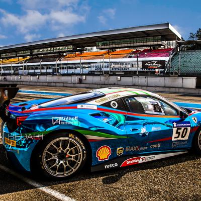 FERRARI 488 challenge